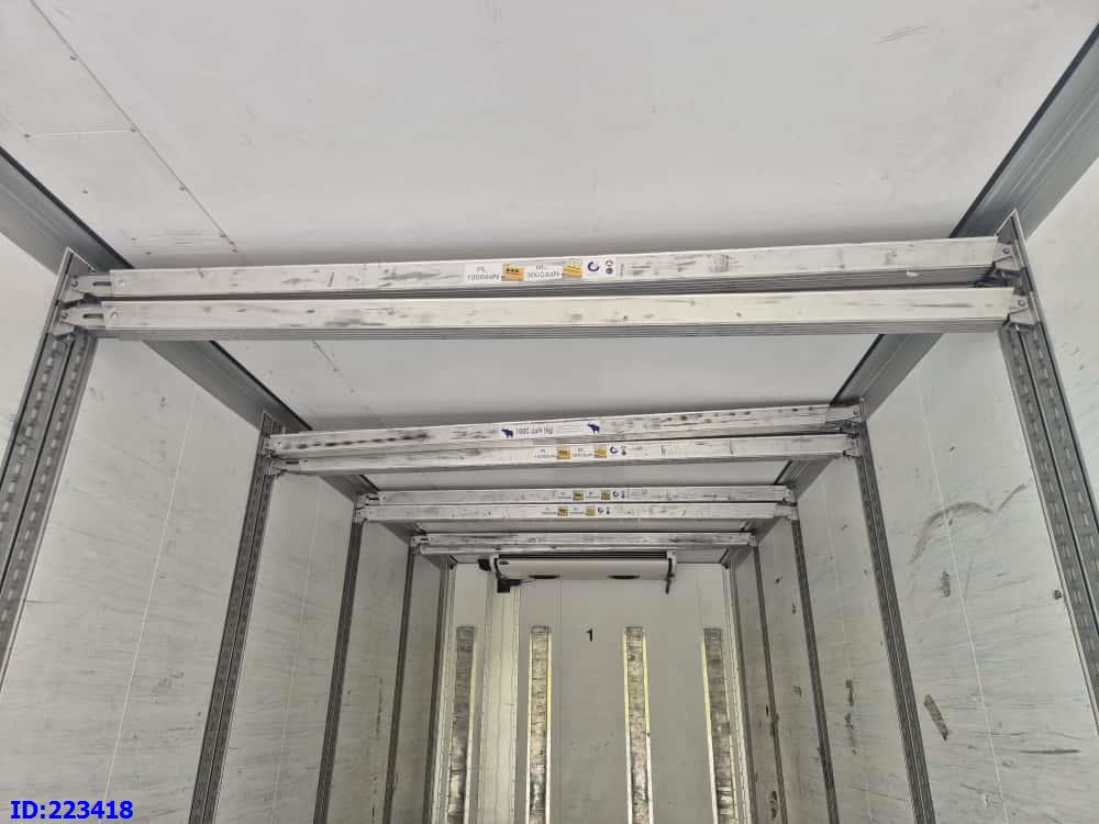 SCHMITZ CARGOBULL MKO BOX 57m3 - بصندوق مغلق: صور 5 SCHMITZ CARGOBULL MKO BOX 57m3 - بصندوق مغلق: صور 5