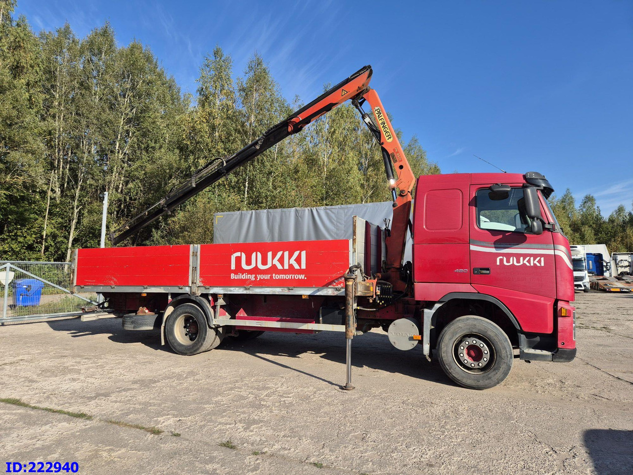 VOLVO FH12 420HP + Crane Palfinger PK9501 - شاحنات مسطحة: صور 4 VOLVO FH12 420HP + Crane Palfinger PK9501 - شاحنات مسطحة: صور 4