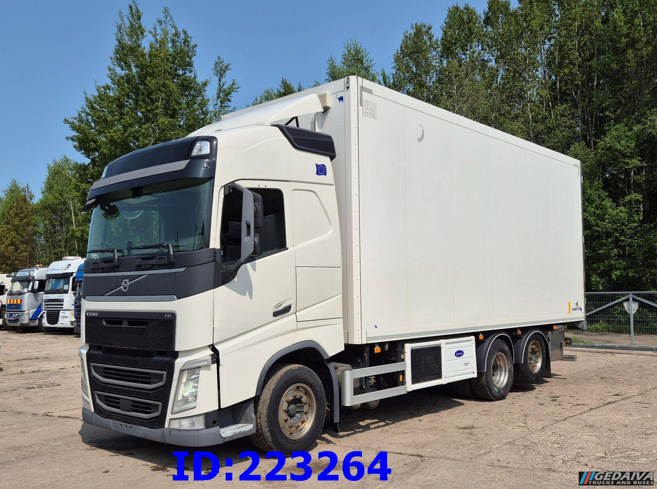 VOLVO FH13 460HP 6x2 Steering axle Euro6 - مبردة شاحنة: صور 4 VOLVO FH13 460HP 6x2 Steering axle Euro6 - مبردة شاحنة: صور 4
