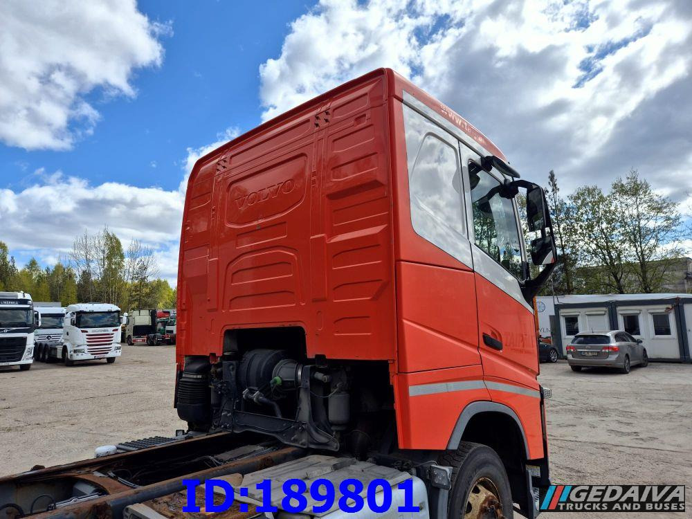 VOLVO FH13 500HP 6x2 Euro6 - الشاسيه شاحنة: صور 5 VOLVO FH13 500HP 6x2 Euro6 - الشاسيه شاحنة: صور 5