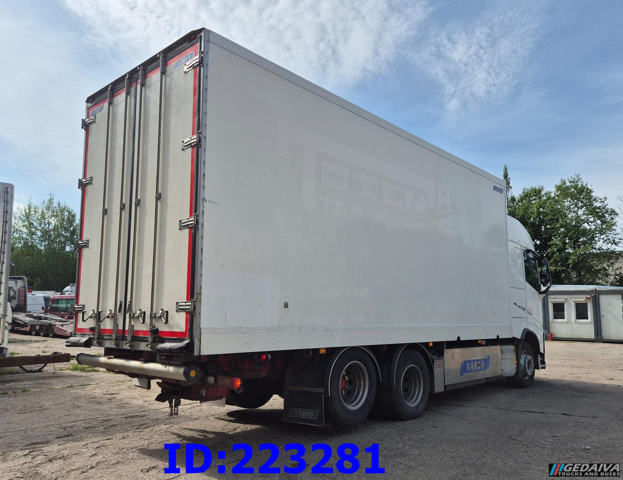VOLVO FH13 540HP 6x2 (10 tyre) Euro6 - متساوي شاحنة: صور 5 VOLVO FH13 540HP 6x2 (10 tyre) Euro6 - متساوي شاحنة: صور 5