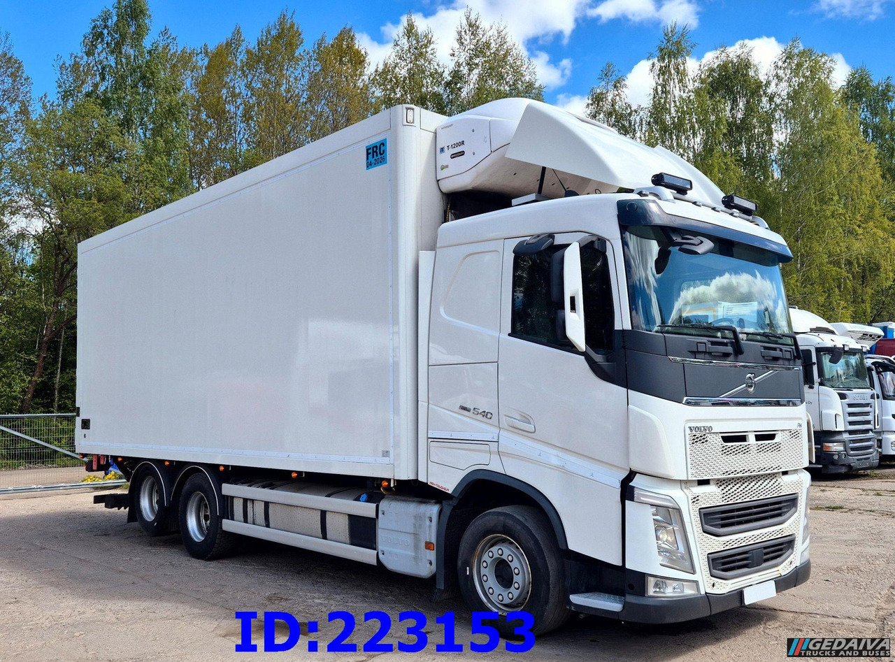 VOLVO FH13 540HP 6x2 FRC Thermoking - مبردة شاحنة: صور 4 VOLVO FH13 540HP 6x2 FRC Thermoking - مبردة شاحنة: صور 4