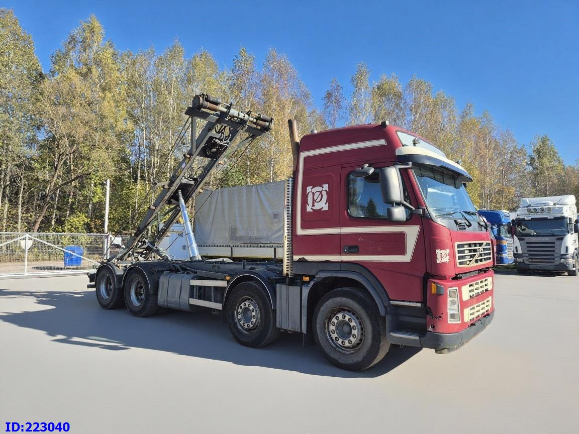 VOLVO FM12 420HP 8x2 - قلابات: صور 4 VOLVO FM12 420HP 8x2 - قلابات: صور 4