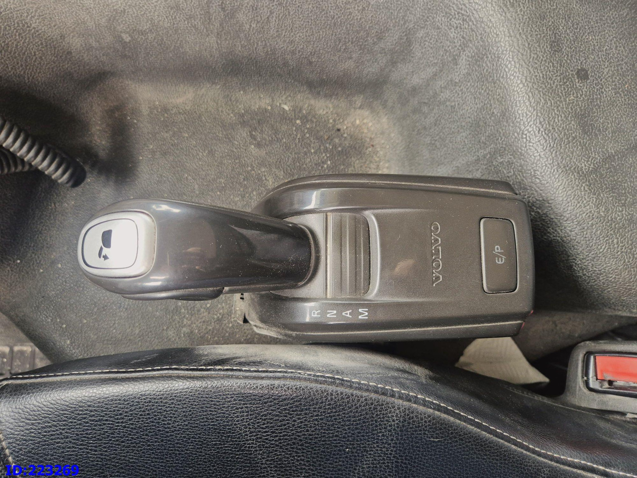 الشاسيه شاحنة VOLVO FM13 500HP 8x2 (2 steering axels): صور 17 الشاسيه شاحنة VOLVO FM13 500HP 8x2 (2 steering axels): صور 17