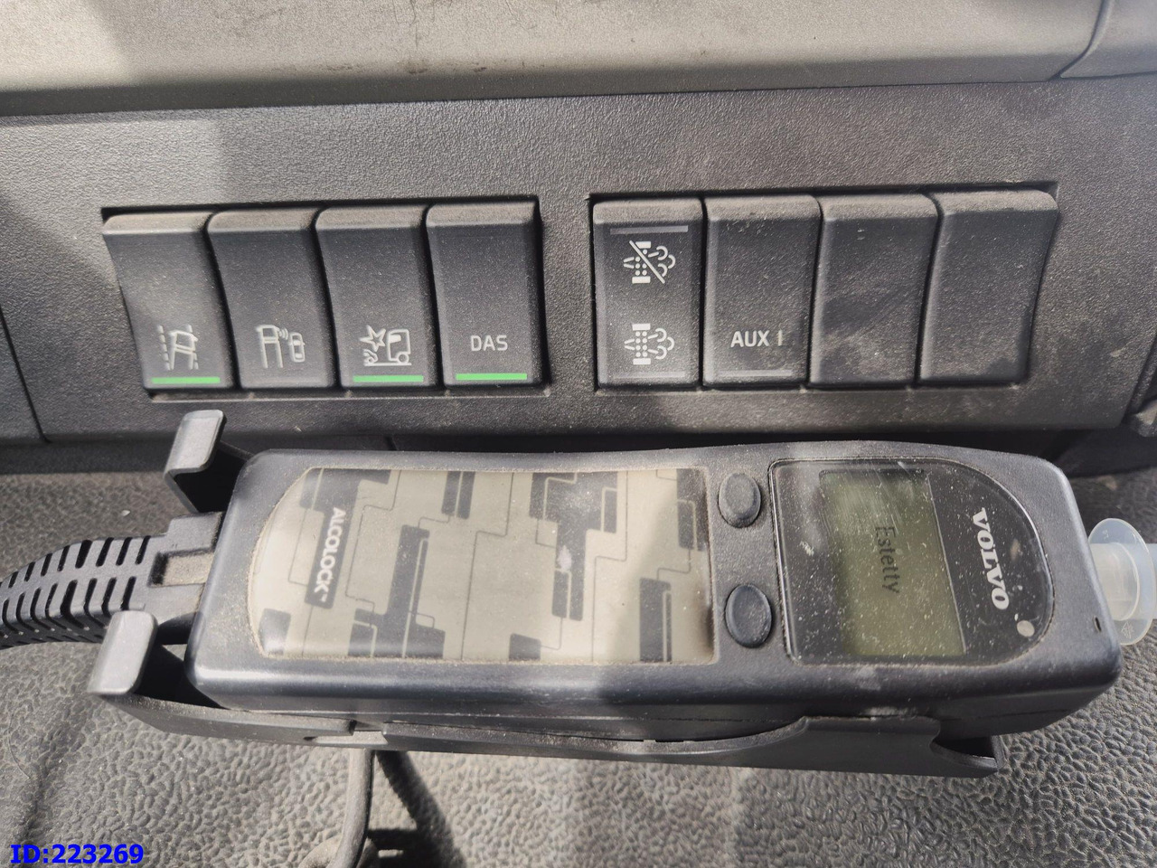 الشاسيه شاحنة VOLVO FM13 500HP 8x2 (2 steering axels): صور 18 الشاسيه شاحنة VOLVO FM13 500HP 8x2 (2 steering axels): صور 18