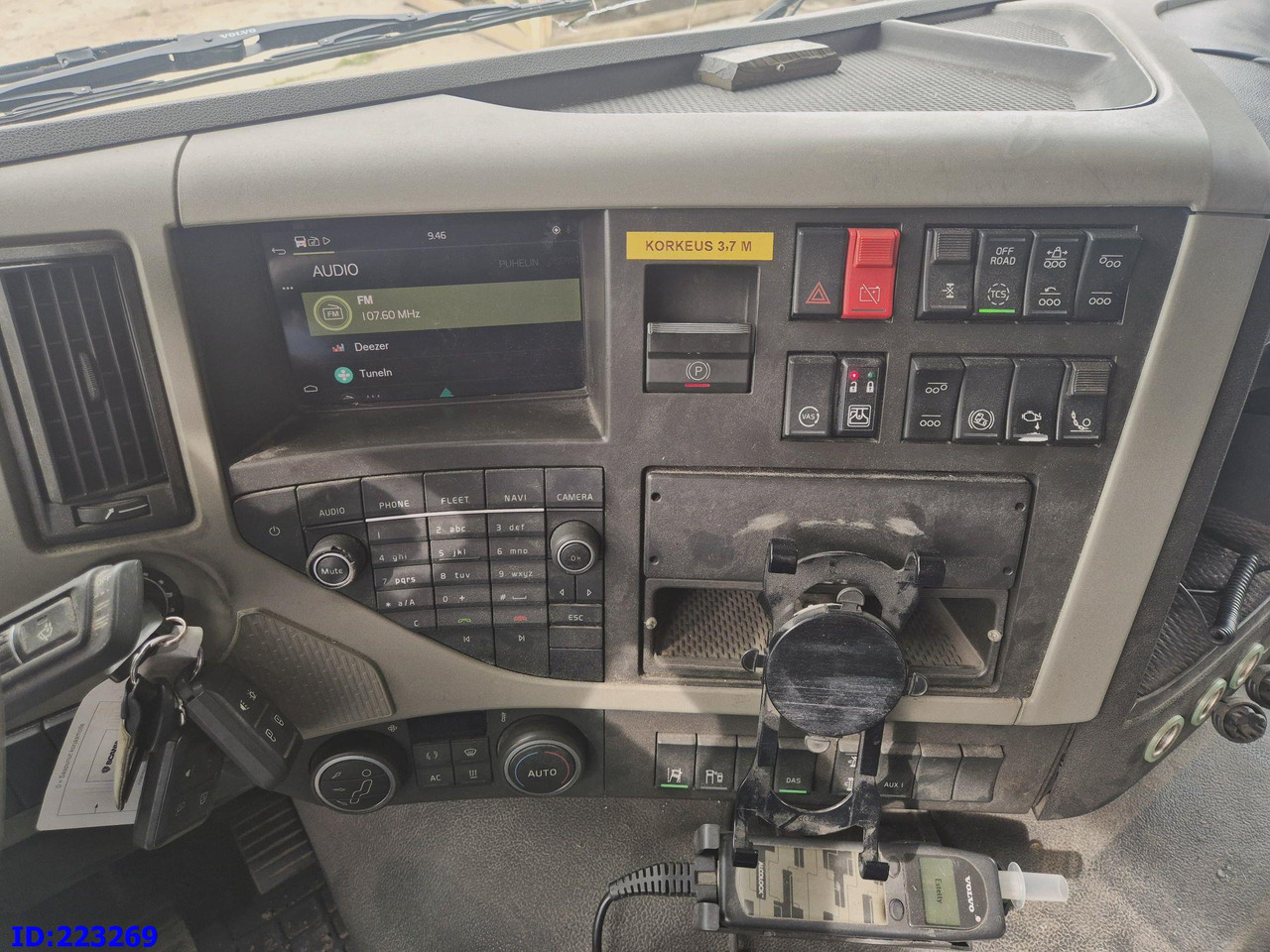 الشاسيه شاحنة VOLVO FM13 500HP 8x2 (2 steering axels): صور 16 الشاسيه شاحنة VOLVO FM13 500HP 8x2 (2 steering axels): صور 16