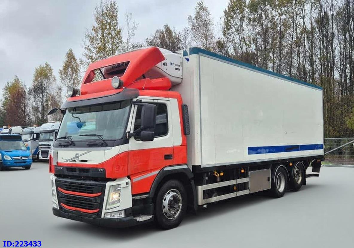 VOLVO FM13 500HP Thermoking Steering Axle - مبردة شاحنة: صور 1 VOLVO FM13 500HP Thermoking Steering Axle - مبردة شاحنة: صور 1