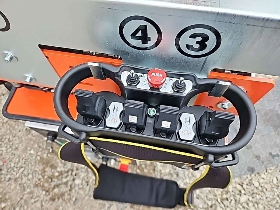 EasyLift R180  - رافعات سلة مفصلية: صور 3 EasyLift R180  - رافعات سلة مفصلية: صور 3