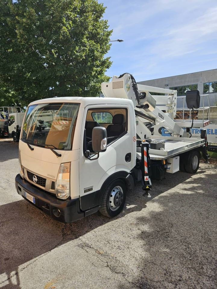 Isoli PNT 205 NH - مصاعد الازدهار محمولة على شاحنة: صور 3 Isoli PNT 205 NH - مصاعد الازدهار محمولة على شاحنة: صور 3