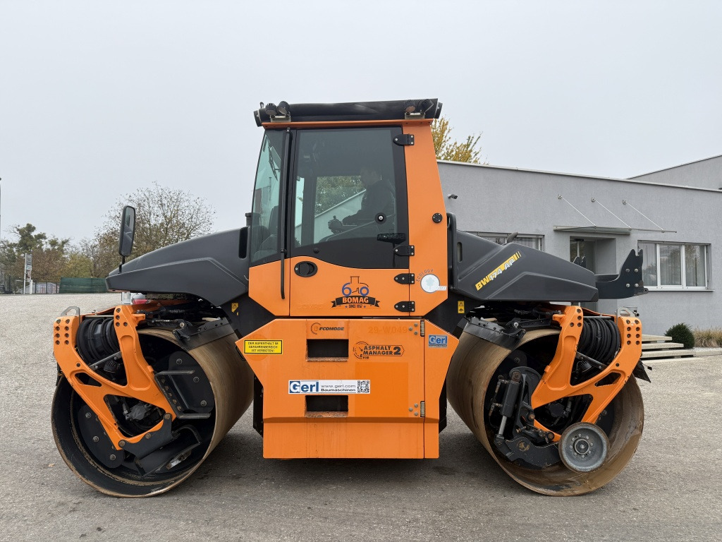 Bomag BW 174 AP-4iAM (111747) - مدحلة الأسفلت: صور 1 Bomag BW 174 AP-4iAM (111747) - مدحلة الأسفلت: صور 1