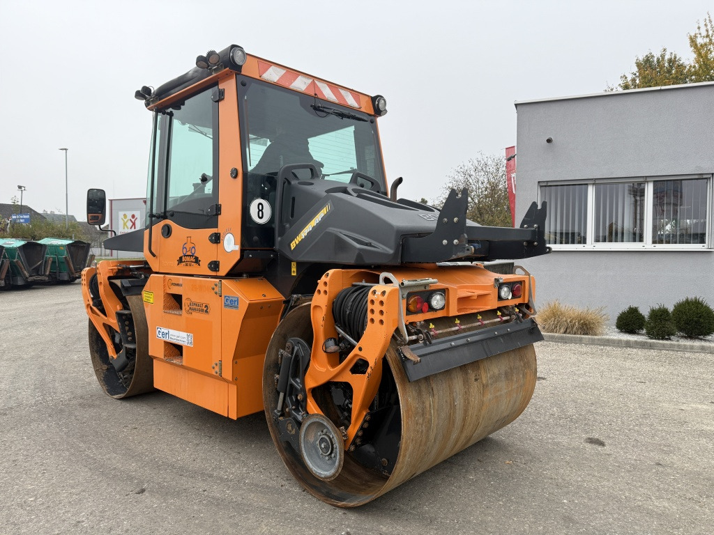 Bomag BW 174 AP-4iAM (111747) - مدحلة الأسفلت: صور 3 Bomag BW 174 AP-4iAM (111747) - مدحلة الأسفلت: صور 3