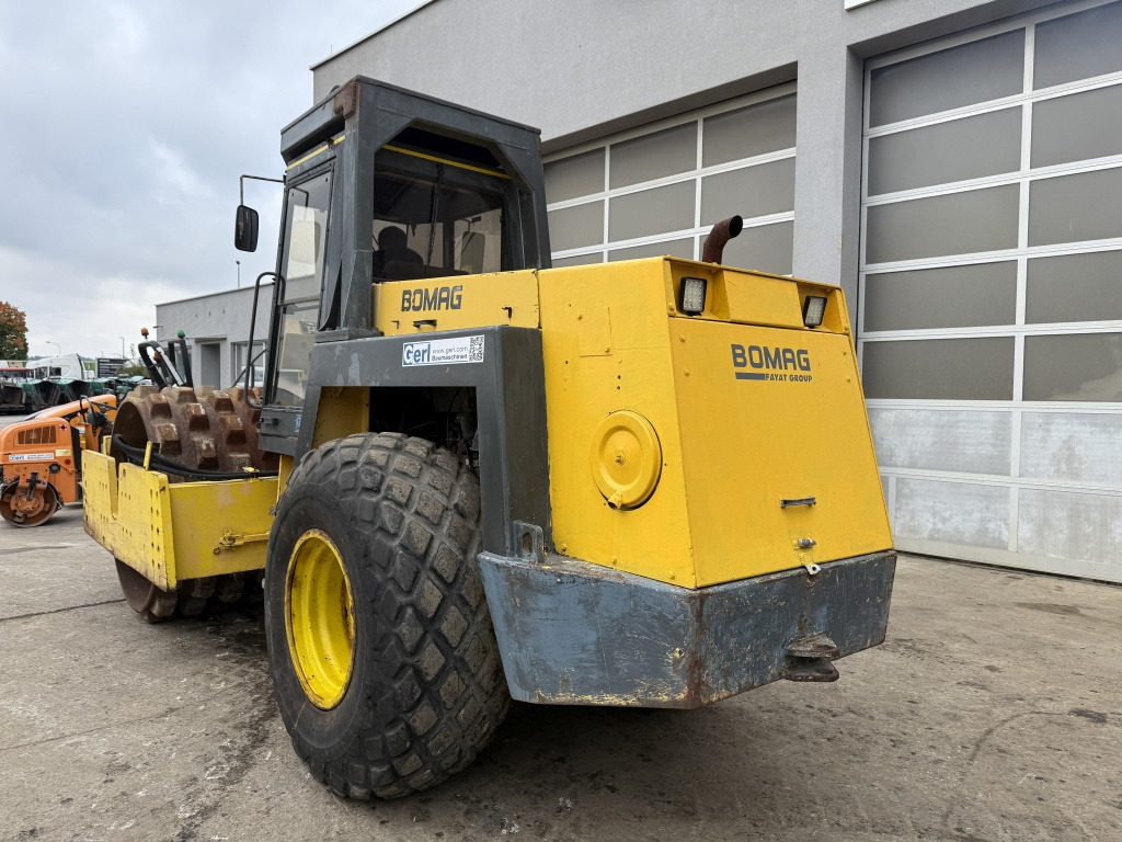 Bomag BW 217 PD-2 (111679) - مدماج: صور 3 Bomag BW 217 PD-2 (111679) - مدماج: صور 3