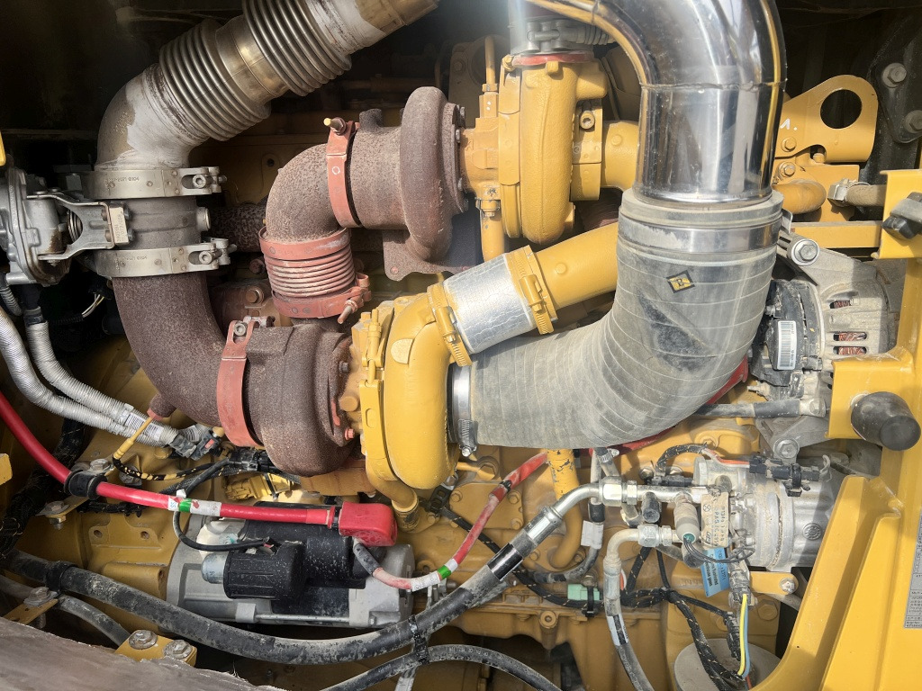 اللودر بعجل Caterpillar 950 GC (111466): صور 13