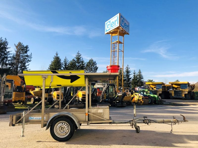 Diverses Bucharts RMS2000 (3029) - معدات البناء, مقطورة: صور 1 Diverses Bucharts RMS2000 (3029) - معدات البناء, مقطورة: صور 1