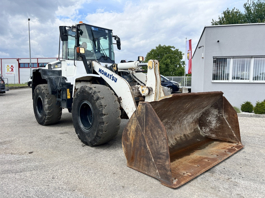 Komatsu WA 320-6 (111584) - اللودر بعجل: صور 5 Komatsu WA 320-6 (111584) - اللودر بعجل: صور 5