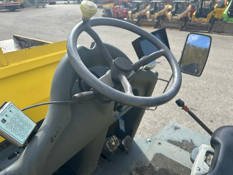 Neuson 3001 (3861) - شاحنة قلابة صغيرة: صور 4 Neuson 3001 (3861) - شاحنة قلابة صغيرة: صور 4