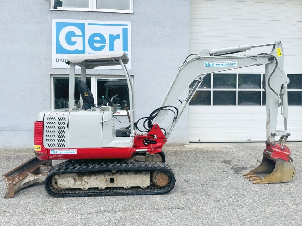 Takeuchi TB135 (4056) - حفارة مصغرة: صور 2 Takeuchi TB135 (4056) - حفارة مصغرة: صور 2