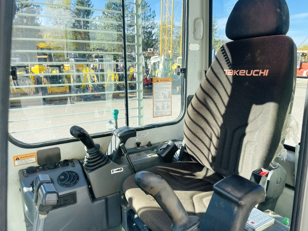 Takeuchi TB153FR (4091) - حفارة مصغرة: صور 5 Takeuchi TB153FR (4091) - حفارة مصغرة: صور 5