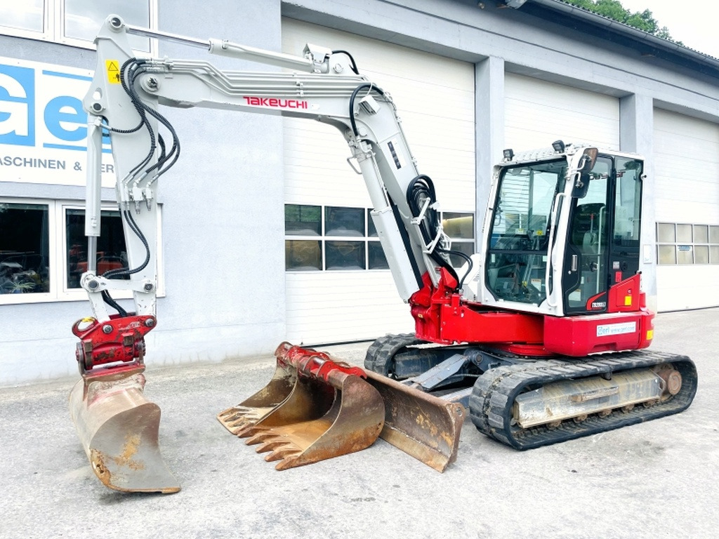 Takeuchi TB280FR (4002) - حفارة مصغرة: صور 4 Takeuchi TB280FR (4002) - حفارة مصغرة: صور 4