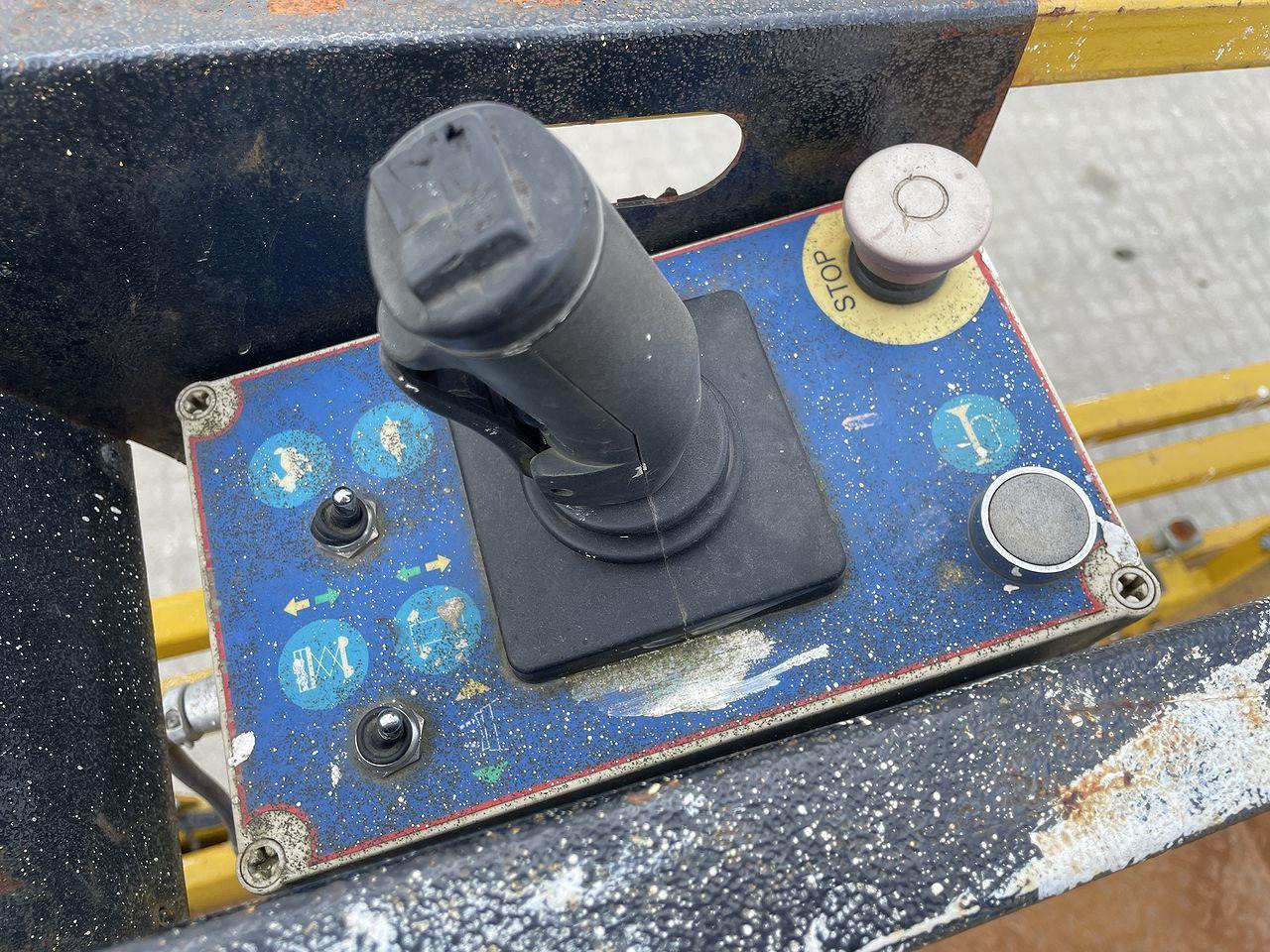 GMG 4046-ED - رافعات مقصية: صور 3 GMG 4046-ED - رافعات مقصية: صور 3