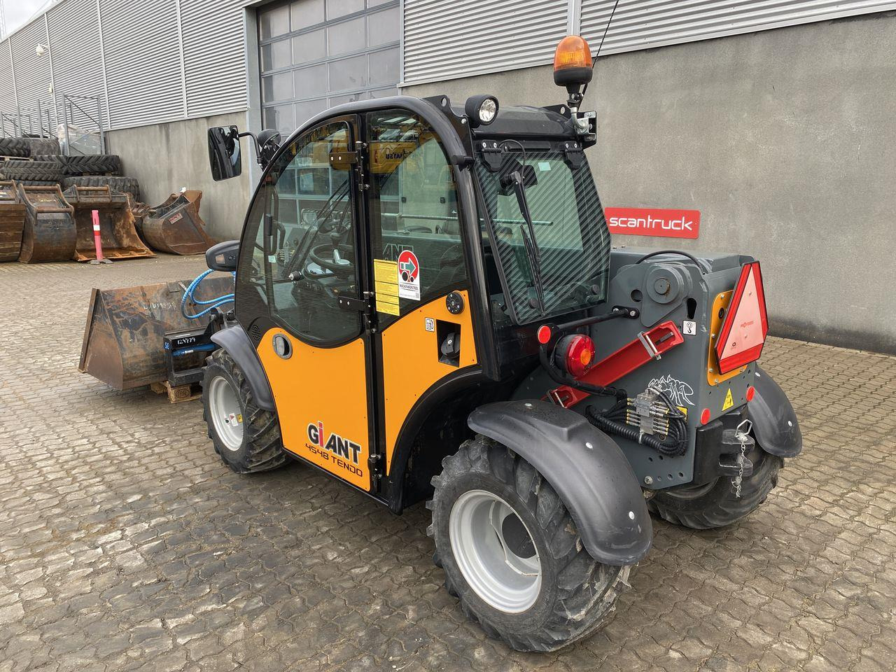 Giant 4548 Tendo - رافعة تلسكوبية: صور 2 Giant 4548 Tendo - رافعة تلسكوبية: صور 2