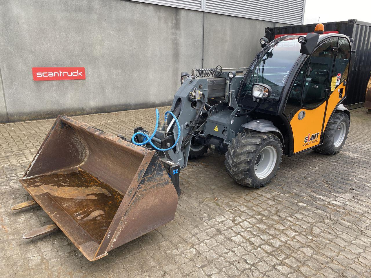 Giant 4548 Tendo - رافعة تلسكوبية: صور 1 Giant 4548 Tendo - رافعة تلسكوبية: صور 1