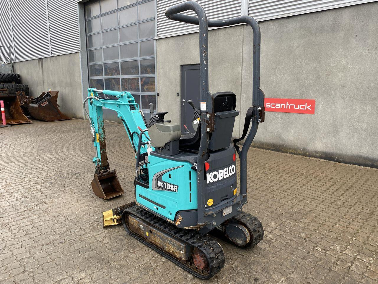 Kobelco SK10SR-2 - حفارة مصغرة: صور 2 Kobelco SK10SR-2 - حفارة مصغرة: صور 2