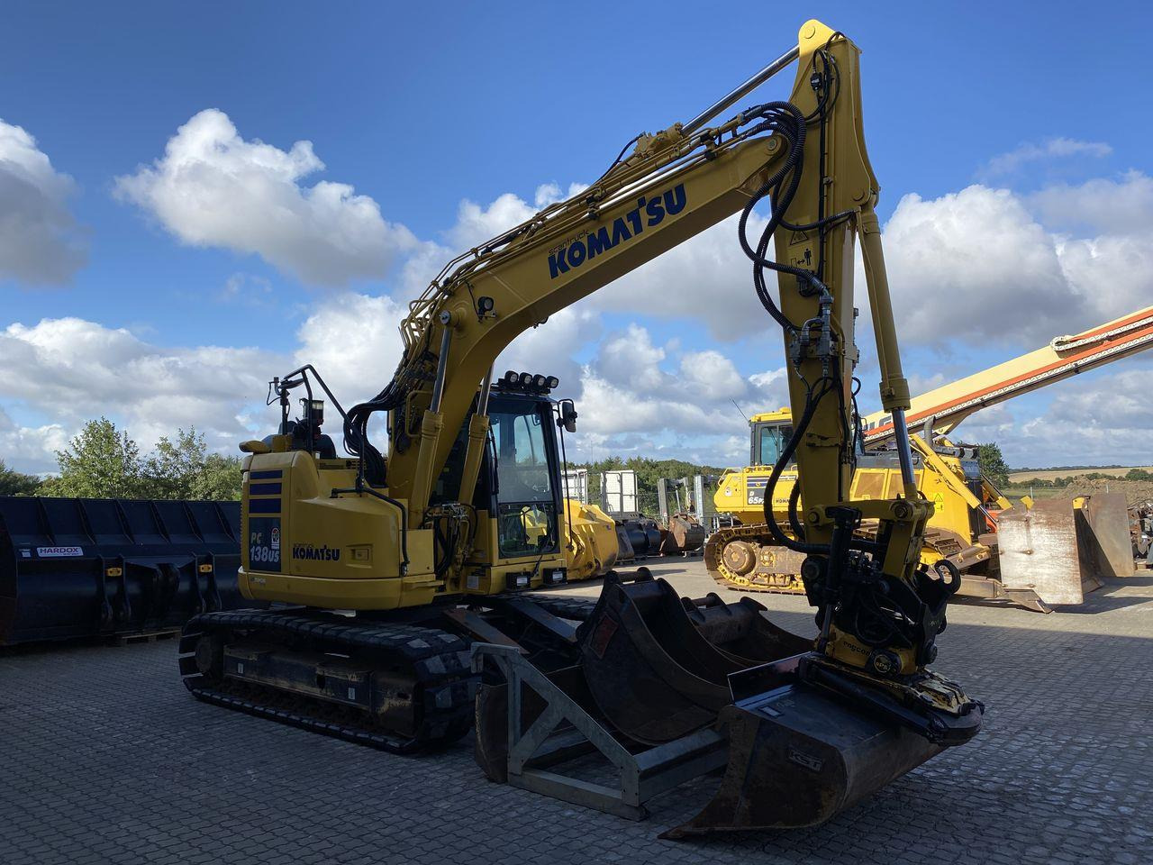 Komatsu PC138US-11 - حفارات زحافة: صور 5 Komatsu PC138US-11 - حفارات زحافة: صور 5