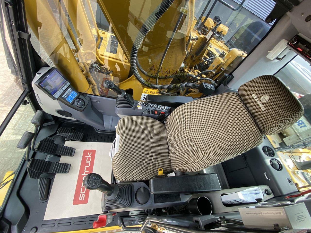 Komatsu PC290LC-11 - حفارات زحافة: صور 3 Komatsu PC290LC-11 - حفارات زحافة: صور 3