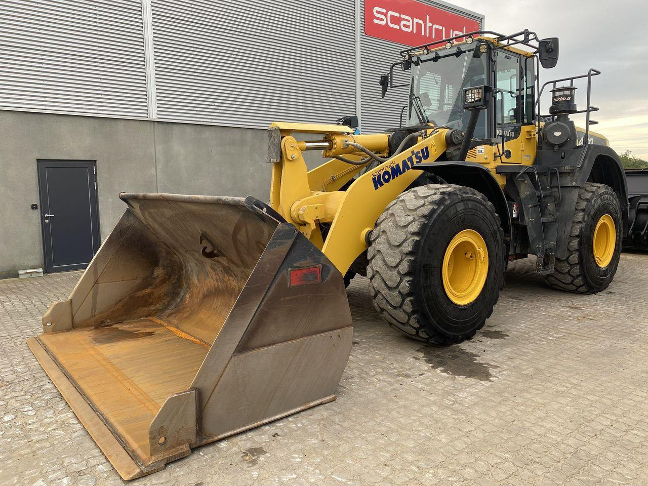 Komatsu WA480-8 - اللودر بعجل: صور 1 Komatsu WA480-8 - اللودر بعجل: صور 1