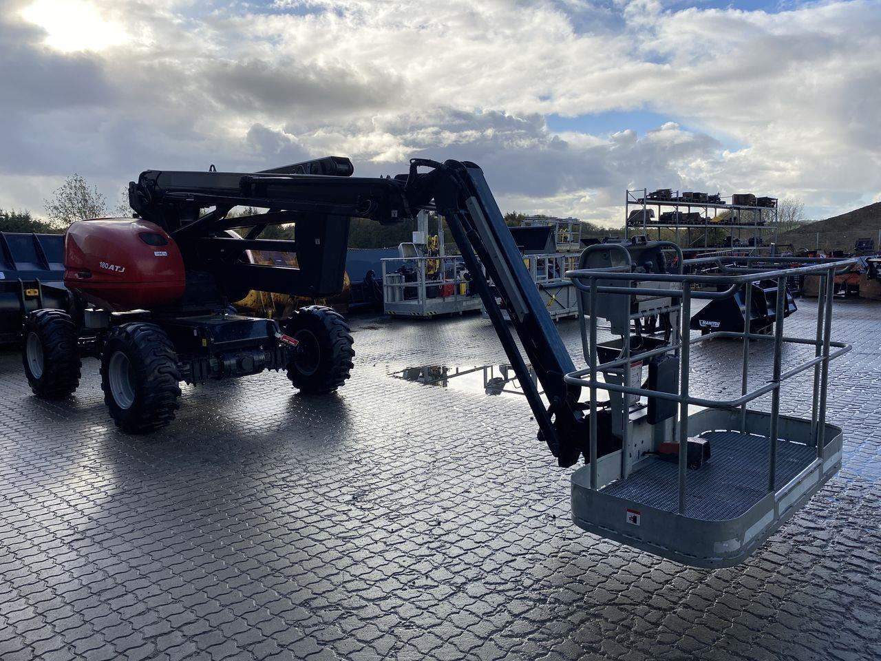 Manitou 180ATJ 2 RC - رافعات سلة مفصلية: صور 5 Manitou 180ATJ 2 RC - رافعات سلة مفصلية: صور 5