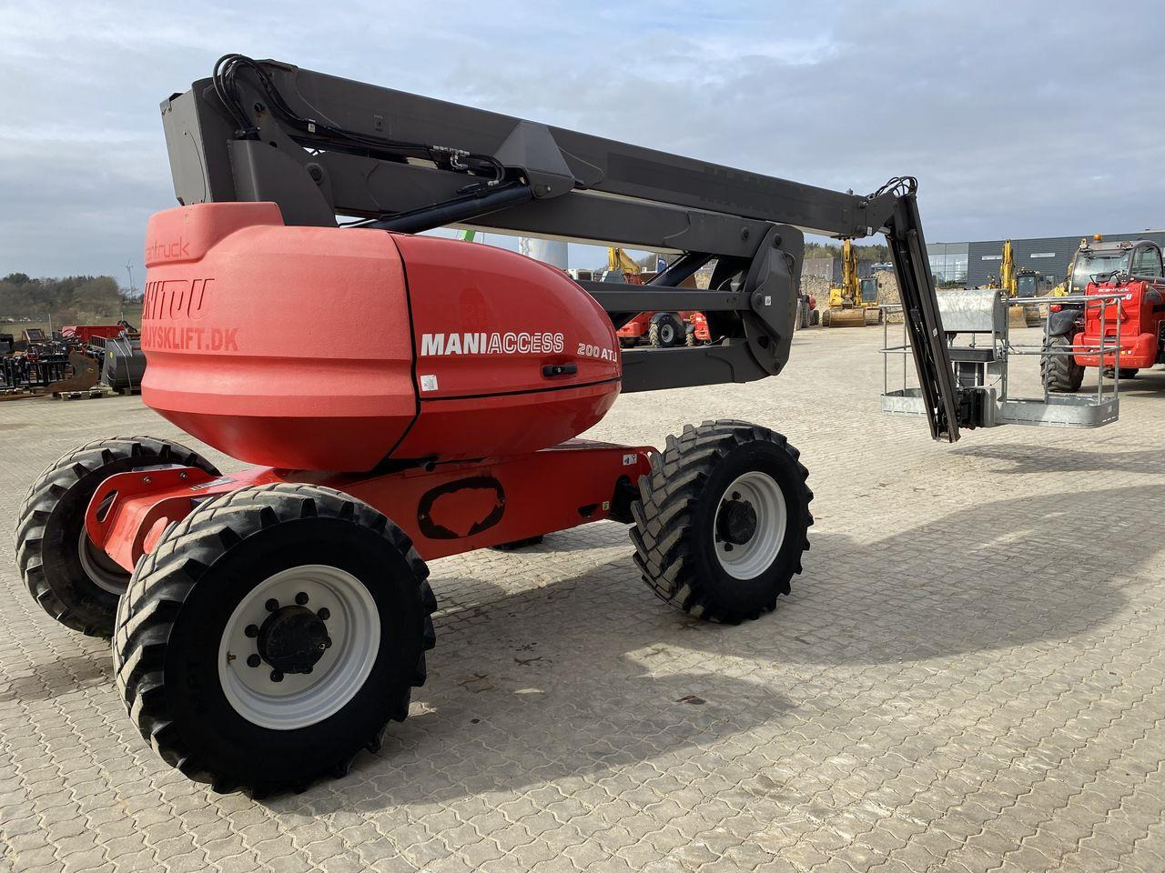 Manitou 200ATJ RC - رافعات سلة مفصلية: صور 4 Manitou 200ATJ RC - رافعات سلة مفصلية: صور 4