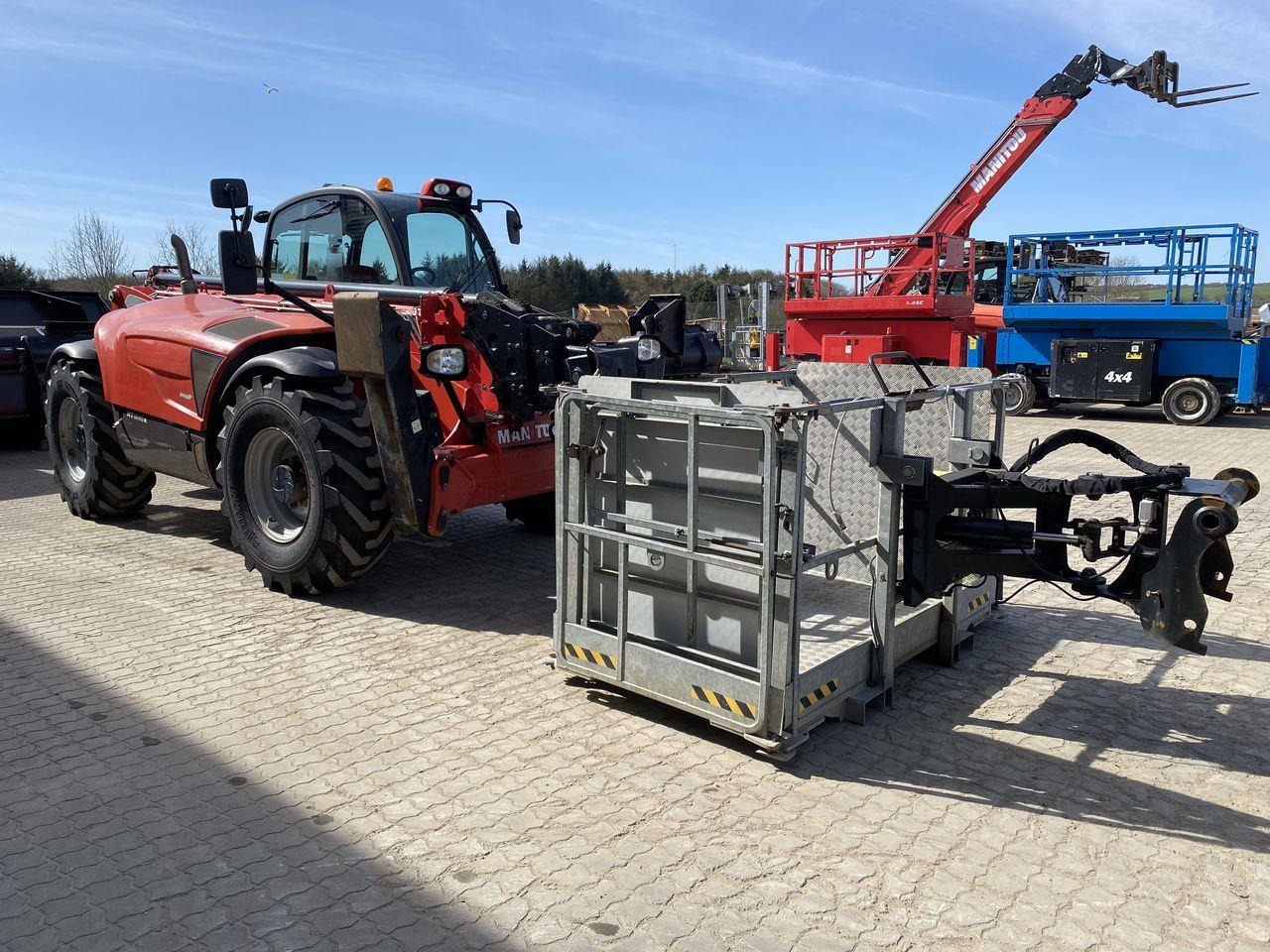 Manitou MT1840A ST3B - رافعة تلسكوبية: صور 5 Manitou MT1840A ST3B - رافعة تلسكوبية: صور 5