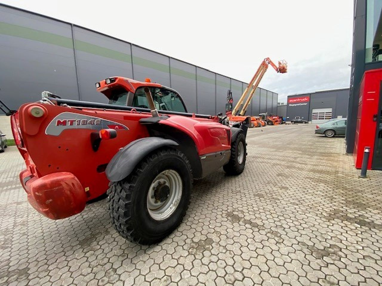 Manitou MT1840 - رافعة تلسكوبية: صور 3 Manitou MT1840 - رافعة تلسكوبية: صور 3