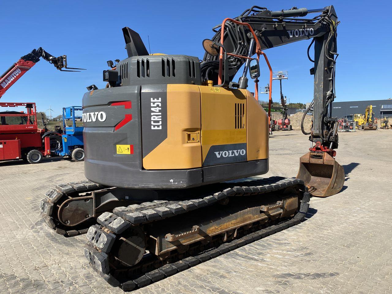Volvo ECR145 - حفارات زحافة: صور 4 Volvo ECR145 - حفارات زحافة: صور 4