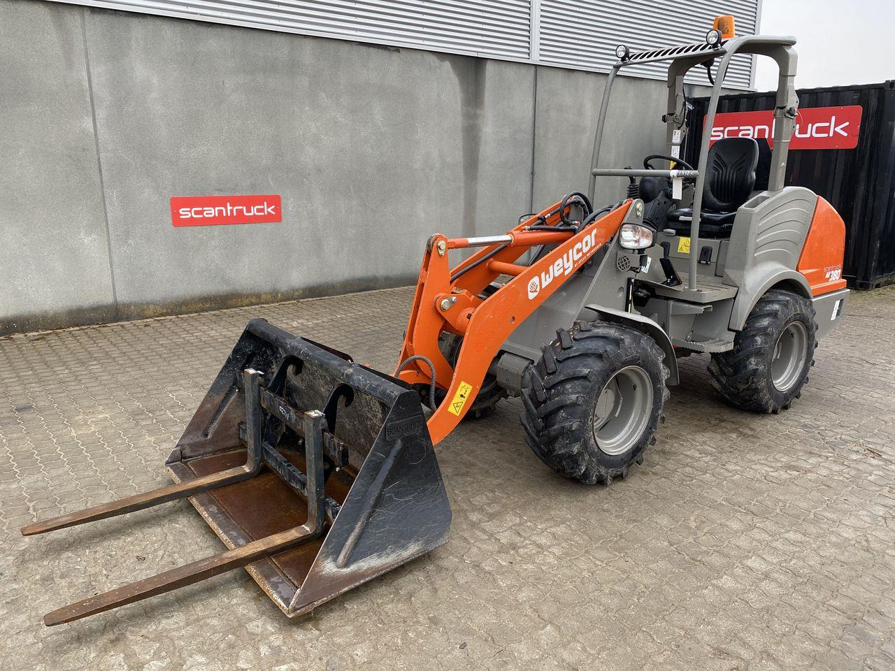 لودر مفصلي صغير Weycor AR380 Agrar: صور 1