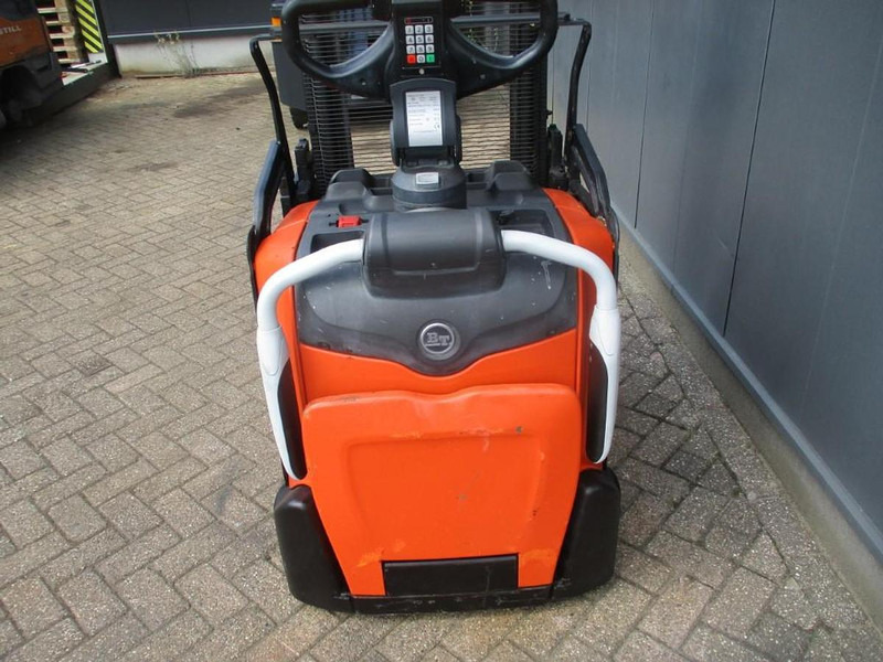 BT SPE 200L - معدات الرفع منخفض المستوى: صور 4 BT SPE 200L - معدات الرفع منخفض المستوى: صور 4