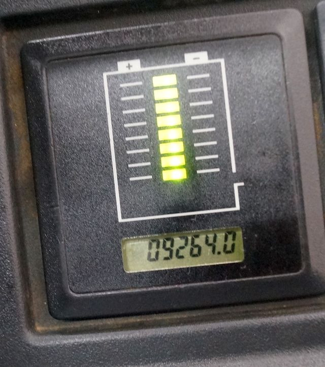 Jungheinrich ERE225 - معدات الرفع منخفض المستوى: صور 4 Jungheinrich ERE225 - معدات الرفع منخفض المستوى: صور 4