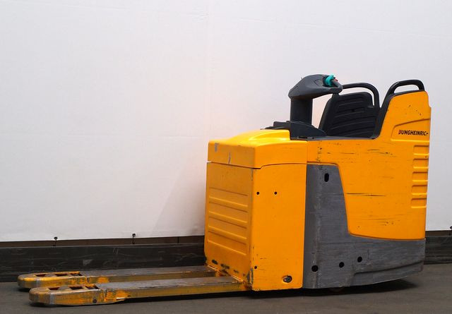 Jungheinrich ERE225 - معدات الرفع منخفض المستوى: صور 1 Jungheinrich ERE225 - معدات الرفع منخفض المستوى: صور 1