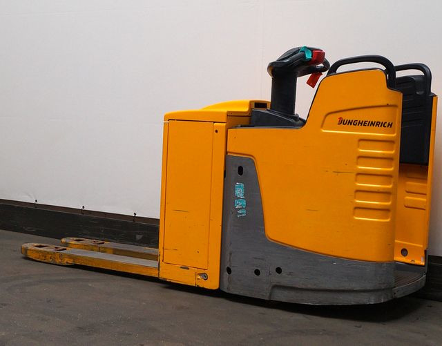 Jungheinrich ERE225 - معدات الرفع منخفض المستوى: صور 2 Jungheinrich ERE225 - معدات الرفع منخفض المستوى: صور 2