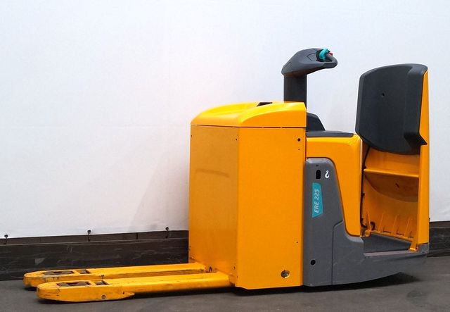 Jungheinrich ERE225 - معدات الرفع منخفض المستوى: صور 1 Jungheinrich ERE225 - معدات الرفع منخفض المستوى: صور 1