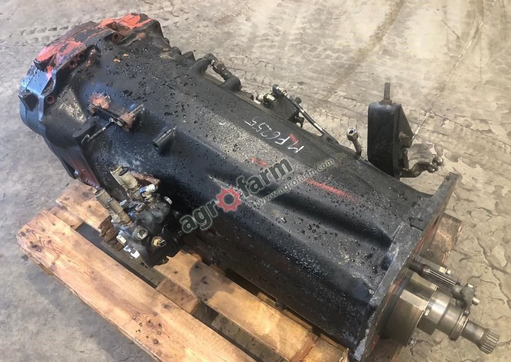 Skrzynia biegów Massey Ferguson 6255 461B7 - علبة التروس: صور 4 Skrzynia biegów Massey Ferguson 6255 461B7 - علبة التروس: صور 4