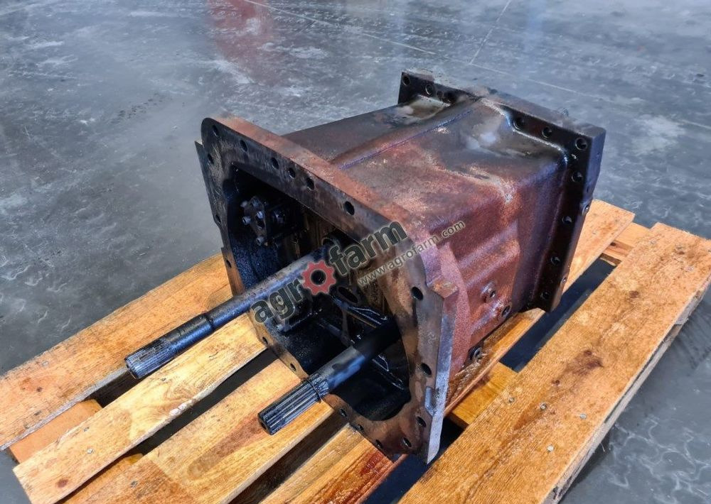 Skrzynia biegów Massey Ferguson 7616 1503B1 - علبة التروس: صور 4 Skrzynia biegów Massey Ferguson 7616 1503B1 - علبة التروس: صور 4