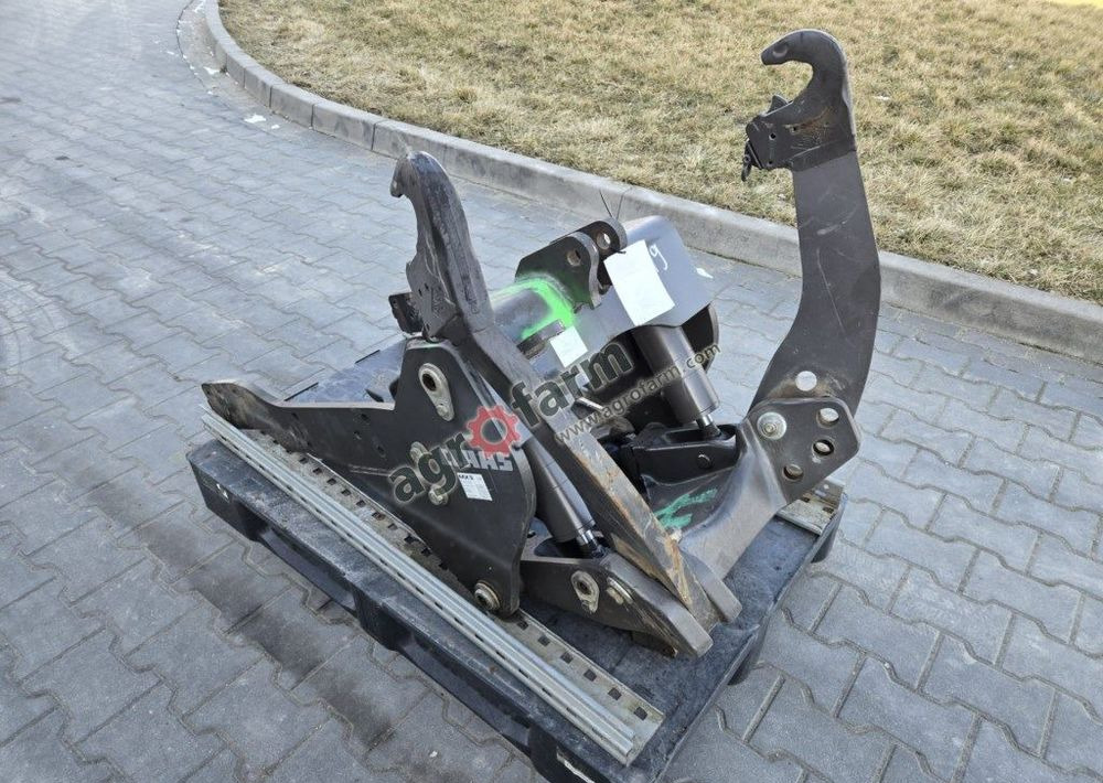 TUZ, przedni podnośnik, Claas Arion 420 - هيكل السيارة الخارجية - جرار: صور 2 TUZ, przedni podnośnik, Claas Arion 420 - هيكل السيارة الخارجية - جرار: صور 2