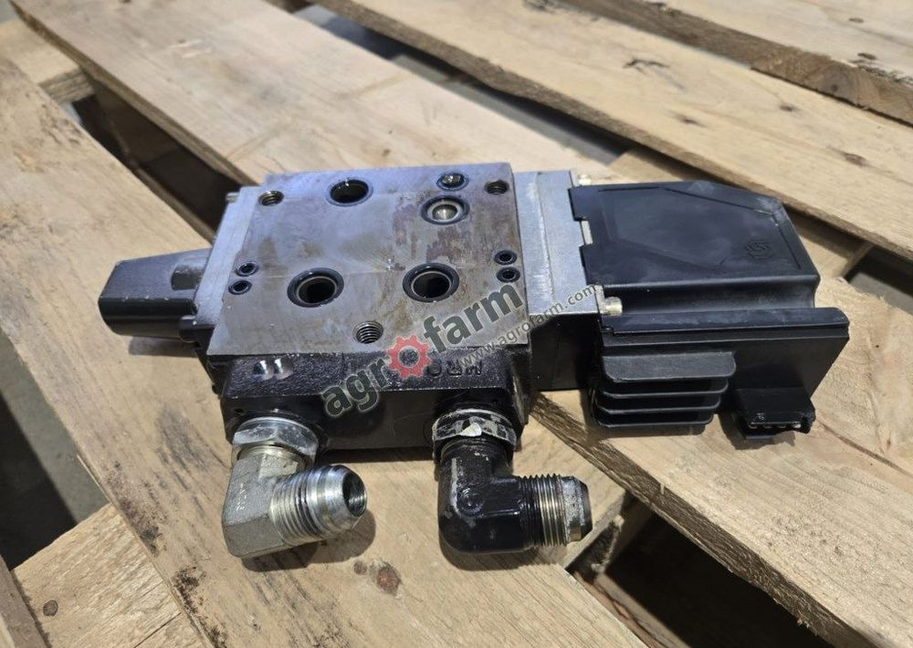 Zawór hydrauliczny PVG32, Valtra T171, T181, T191 - علم السوائل المتحركة: صور 3 Zawór hydrauliczny PVG32, Valtra T171, T181, T191 - علم السوائل المتحركة: صور 3