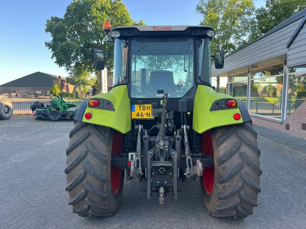 Claas Arion 410 - جرار: صور 4 Claas Arion 410 - جرار: صور 4