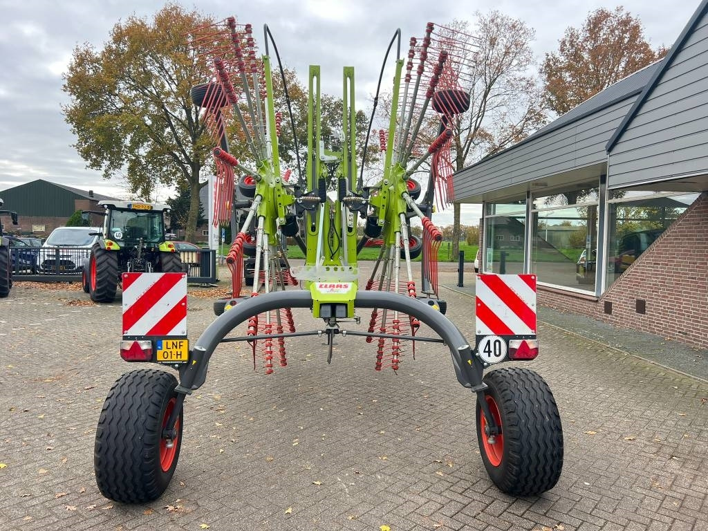 Claas Liner 2900 - لمّامَة القش: صور 4 Claas Liner 2900 - لمّامَة القش: صور 4