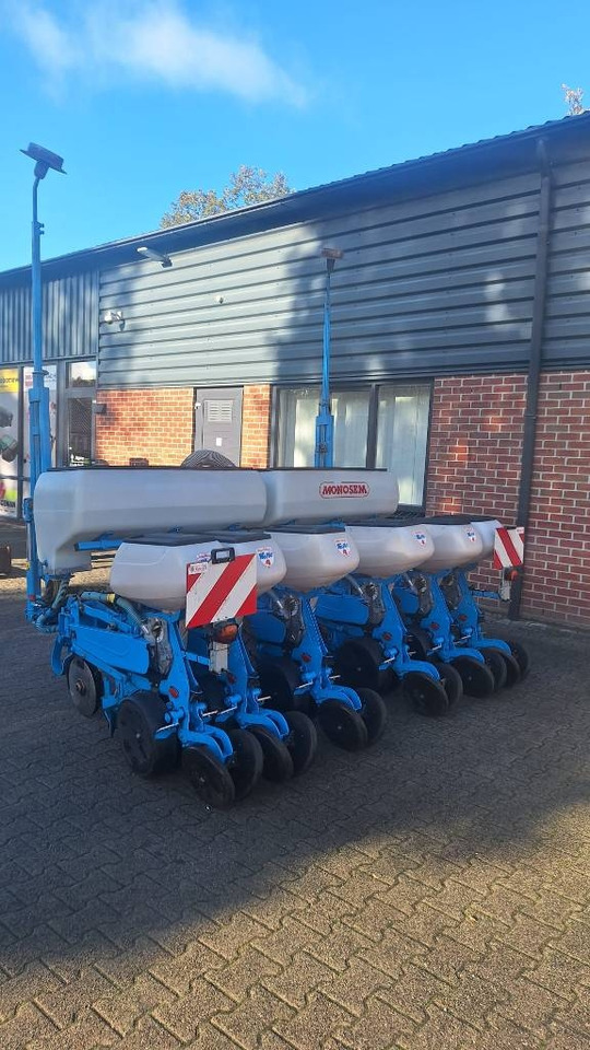 Monosem NG PLUS 6 - وضع البذور فى خطوط: صور 1 Monosem NG PLUS 6 - وضع البذور فى خطوط: صور 1