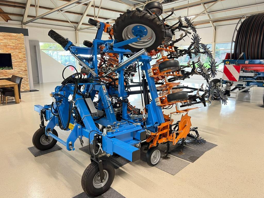 Schmotzer KHR 12x45 schoffel - ال معدات حراثه: صور 1 Schmotzer KHR 12x45 schoffel - ال معدات حراثه: صور 1