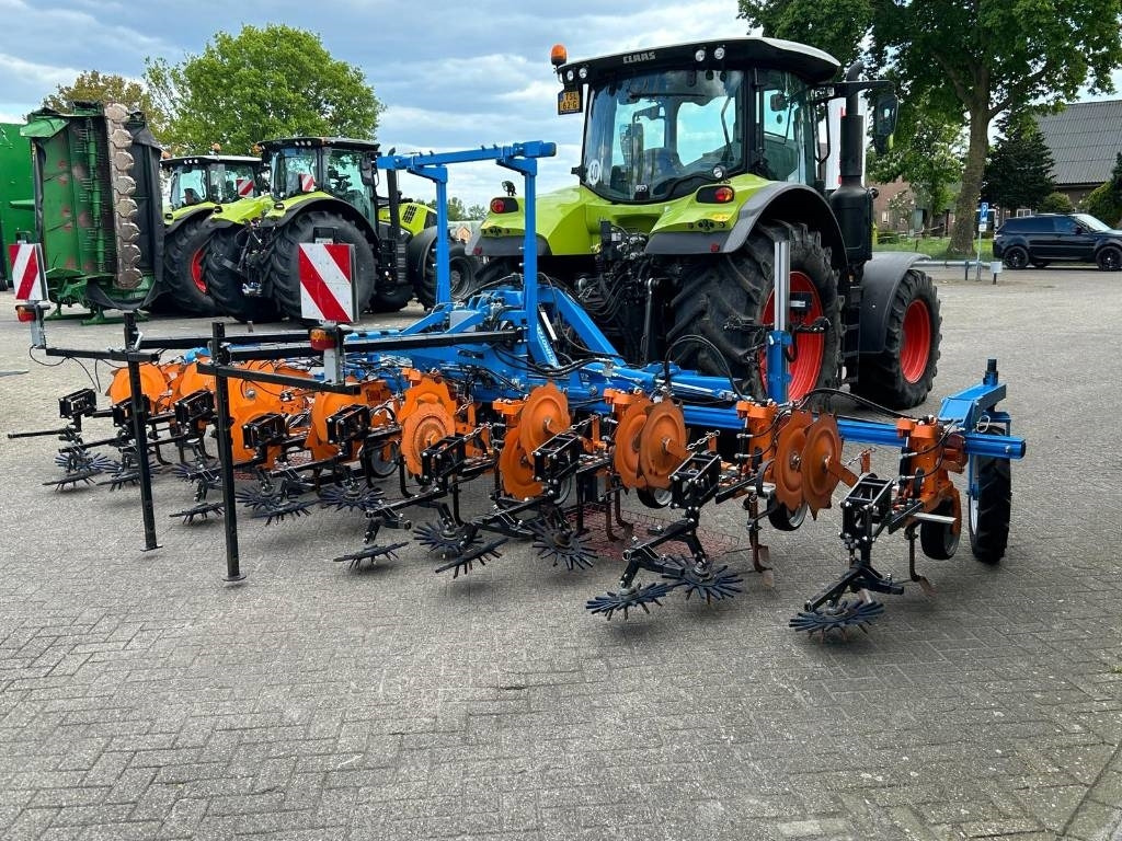 Schmotzer KPPH 8-75 Schoffel - ال معدات حراثه: صور 3 Schmotzer KPPH 8-75 Schoffel - ال معدات حراثه: صور 3